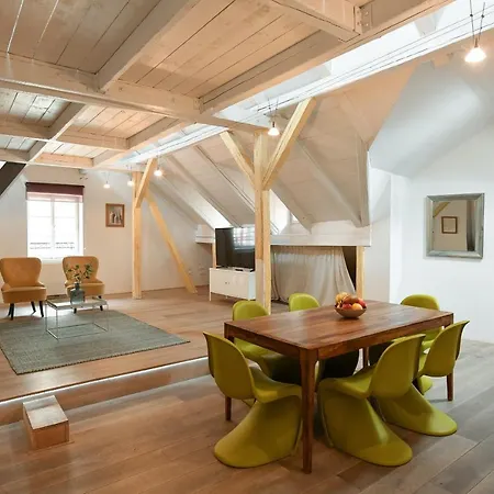 Apartament Our Loft At Charles Bridge *