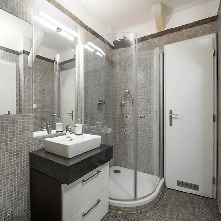Apartament Our Loft At Charles Bridge Praga